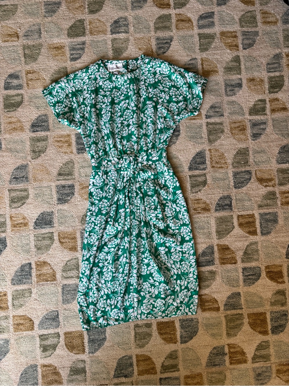 Vintage 80s Green Floral Cinch Waist Women's A-Line Dress